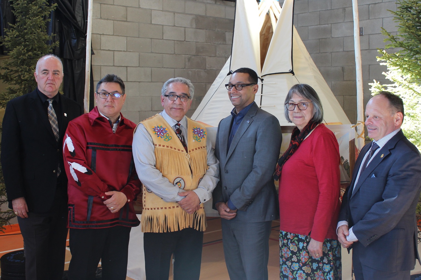Dignitaries at opening ceremony